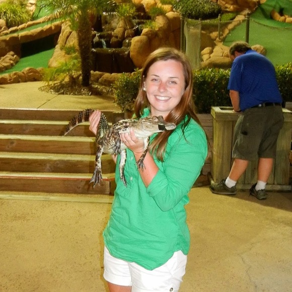 Meet your Posher, Amylynne - Picture 1 of 1